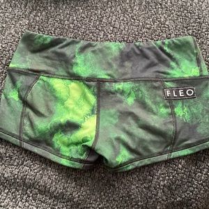 Fleo mutant low rise contour